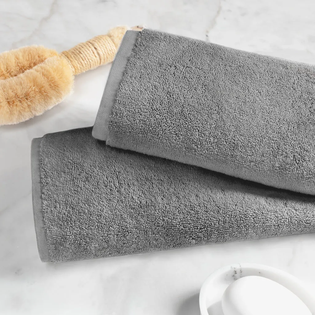 Plush Shadow Grey Towel Spa Bundle (2 Wash   2 Hand   4 Bath Towels)