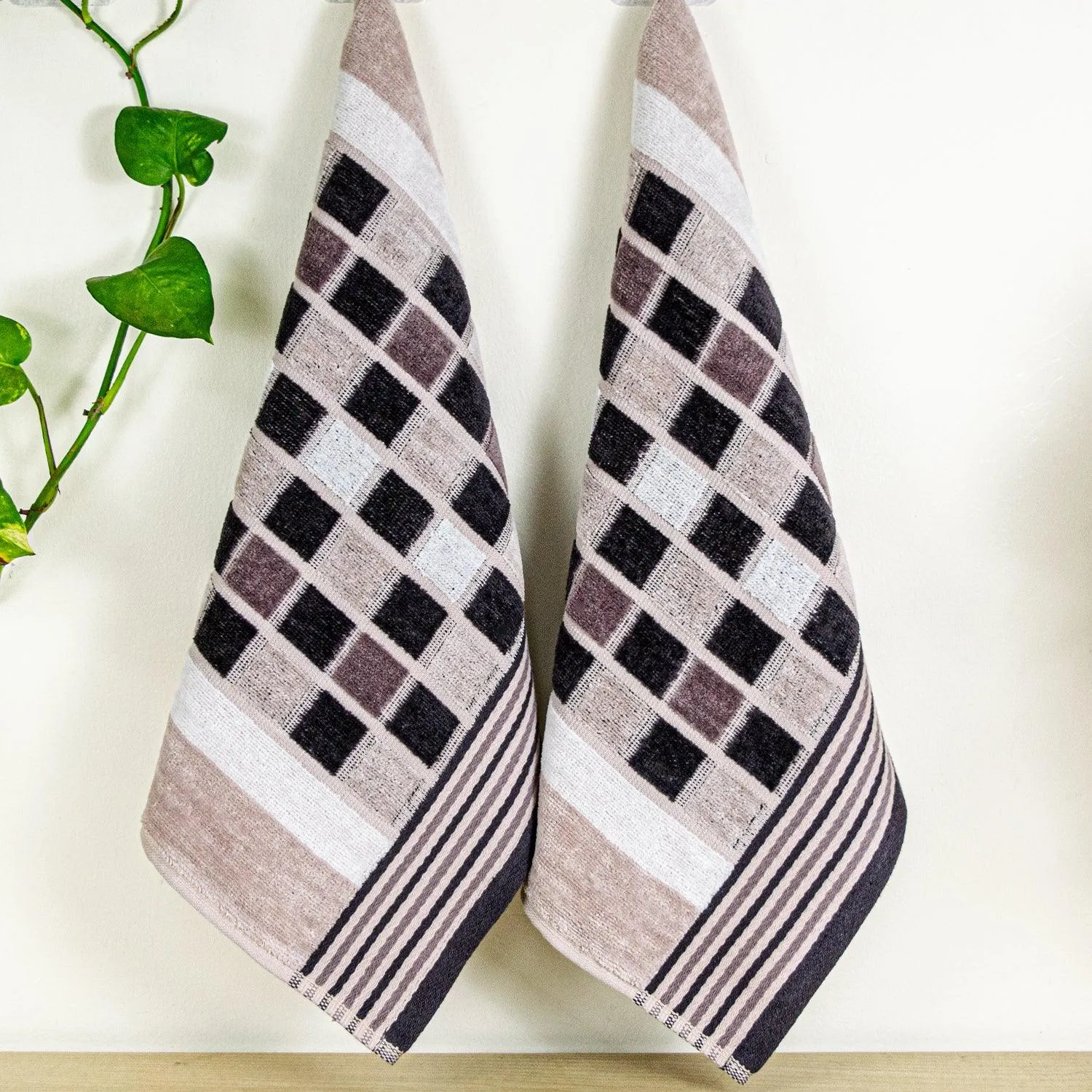 Rangoli Lira Check 100% Cotton Hand Towel Set of 2, 450 GSM