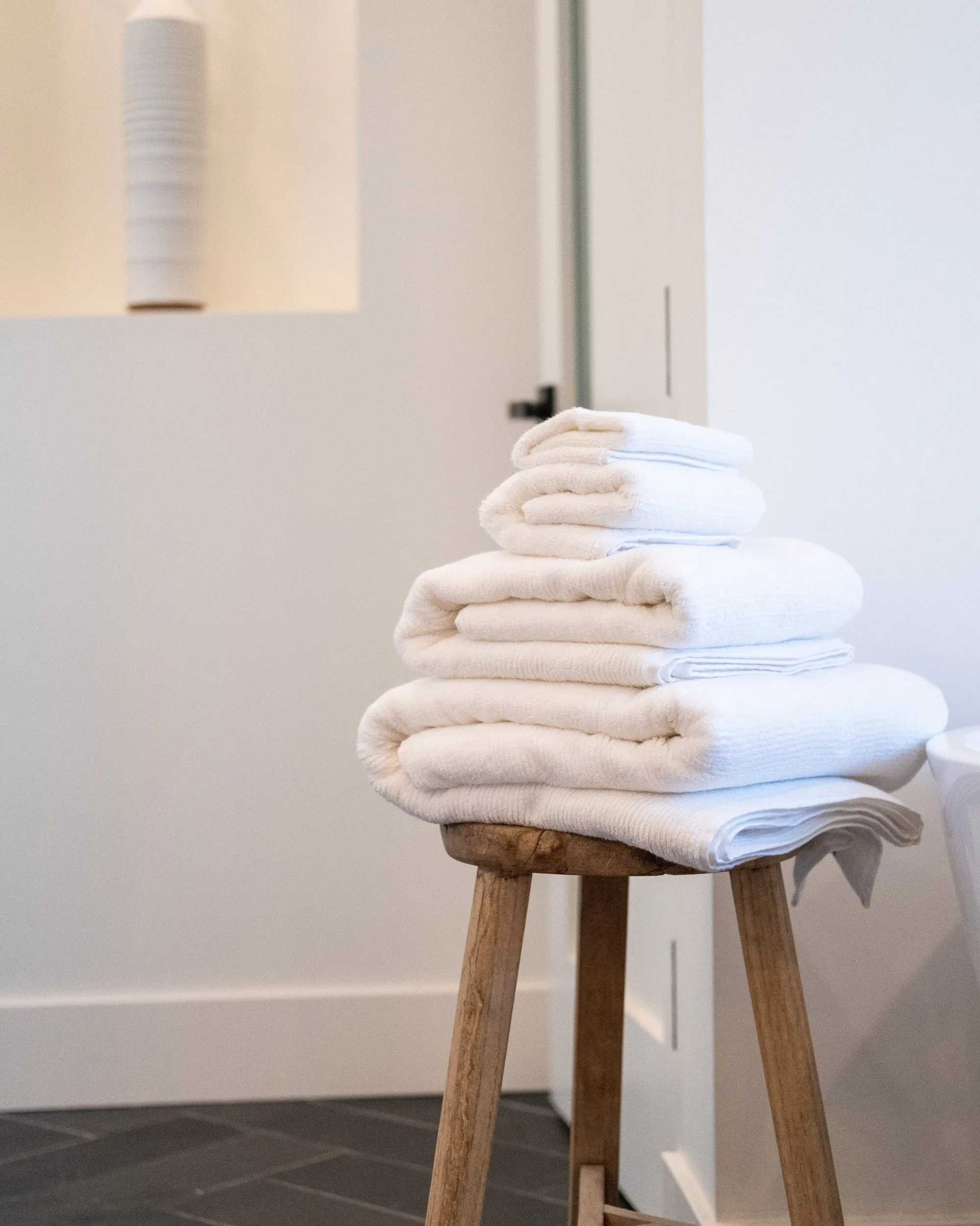 Ribbed Bath Towels in White