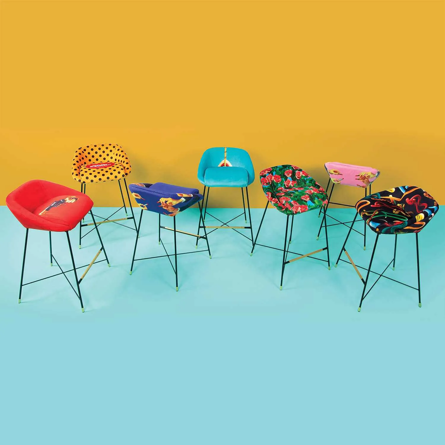 Seletti Toiletpaper High Stool Revolver