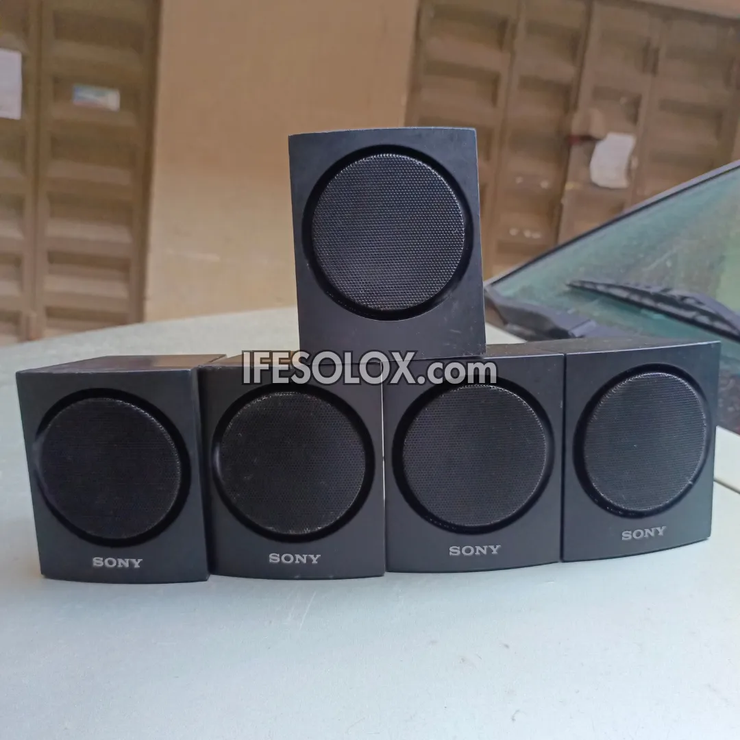 SONY SS-TSB107 3 Ohms Home Theater Surround Speakers Complete Set - Foreign Used