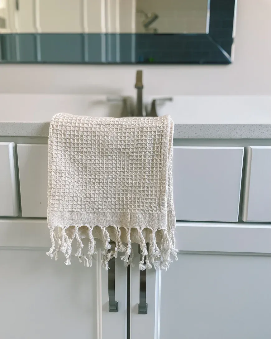 TURKISH WAFFLE HAND TOWEL