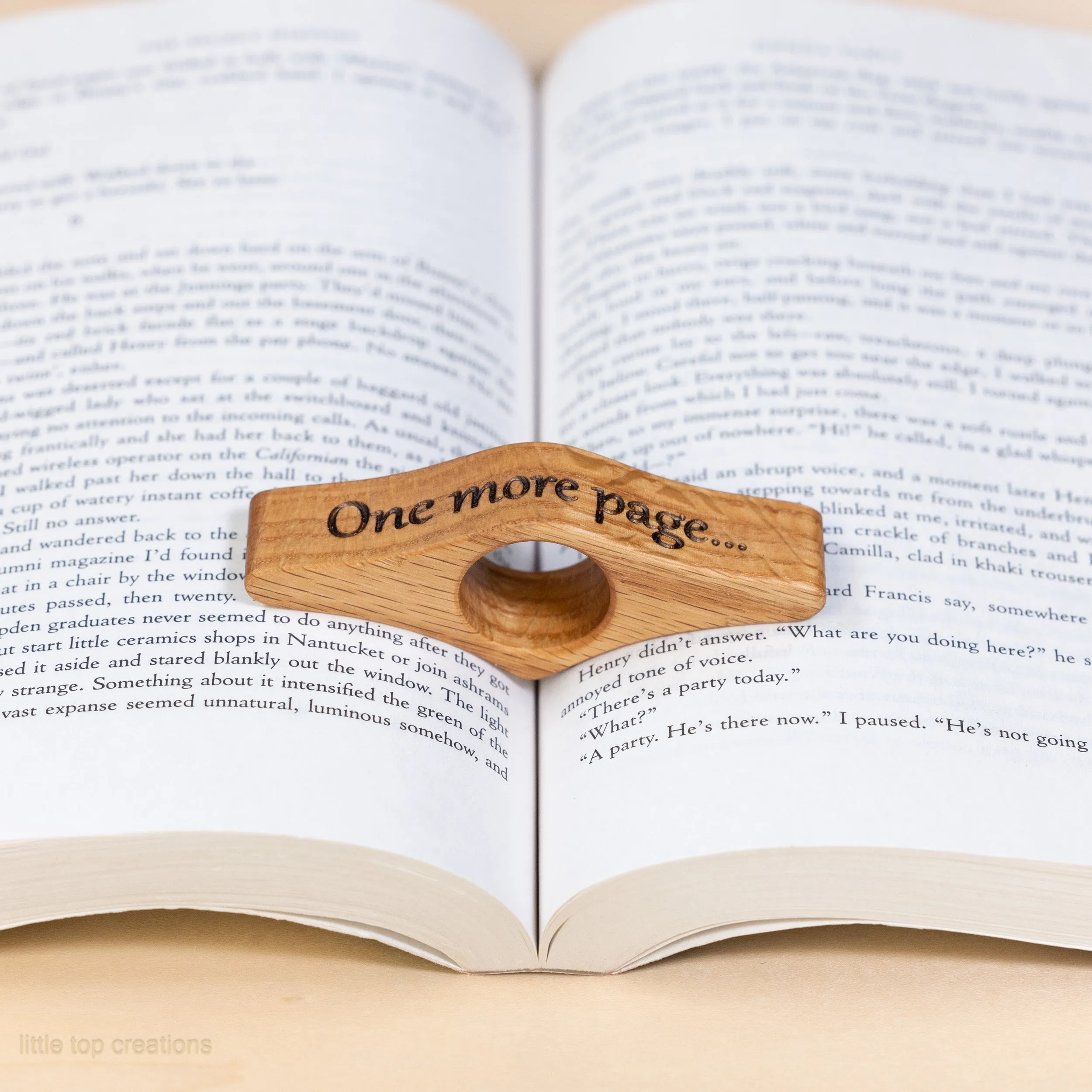 Wooden Thumb Book Page Holders