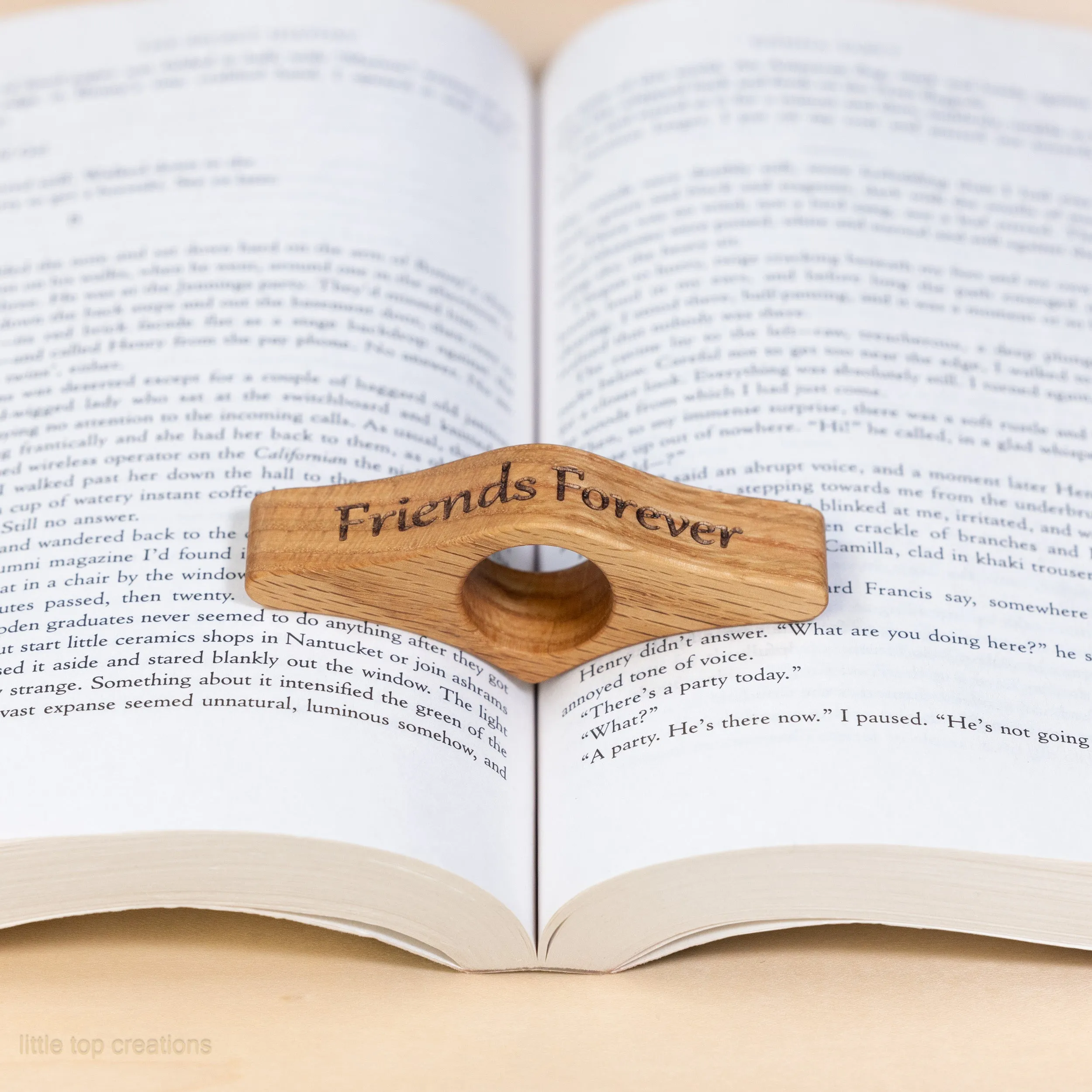 Wooden Thumb Book Page Holders