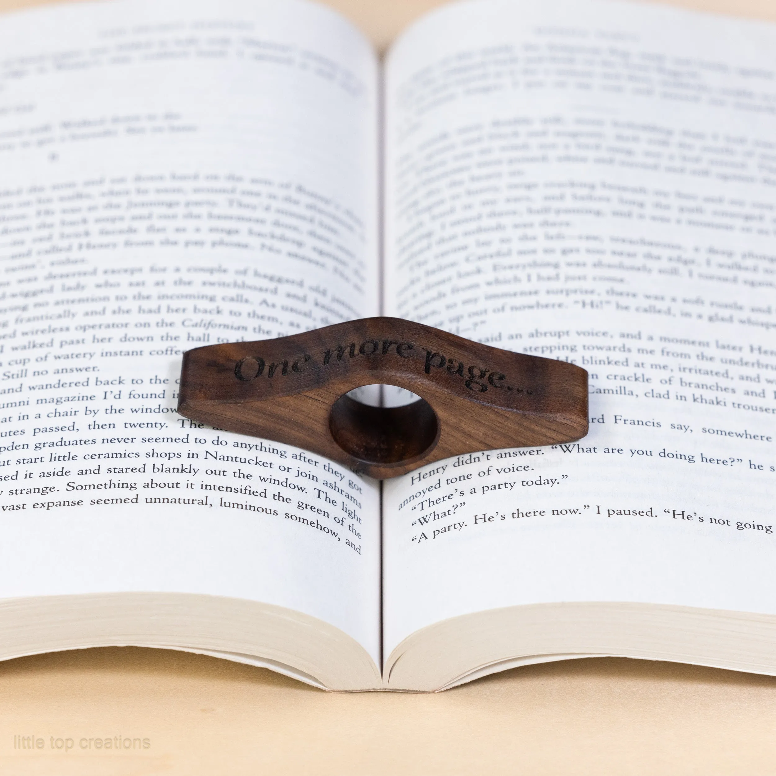 Wooden Thumb Book Page Holders